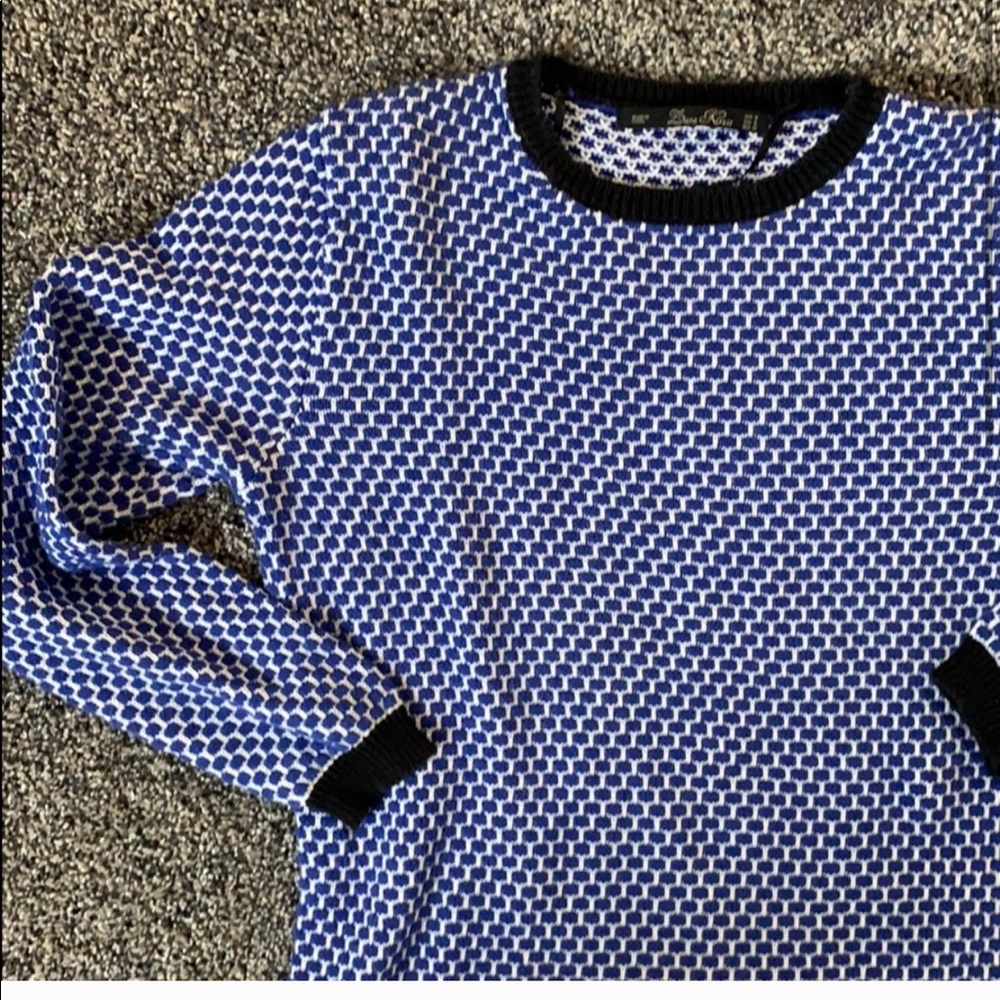 Zara Knit - Picture 3 of 3